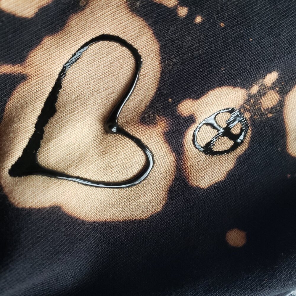 Hand painted black tie dye MNG top custom DIY ooak - Picture 13 of 16